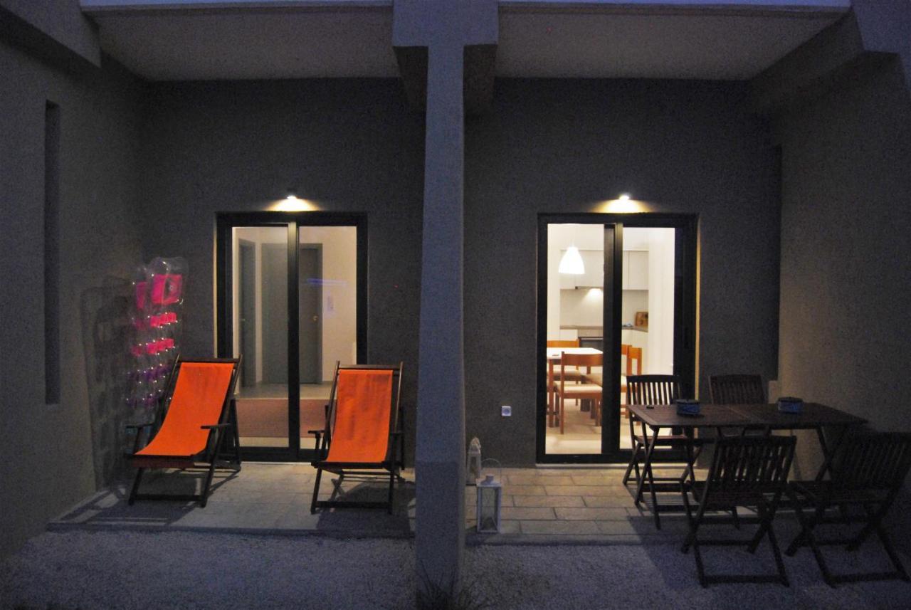 Endless Summer Pool Flat Ixia  Exterior foto
