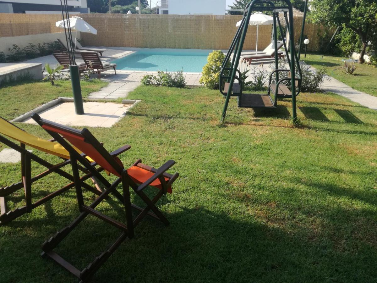 Endless Summer Pool Flat Ixia  Exterior foto
